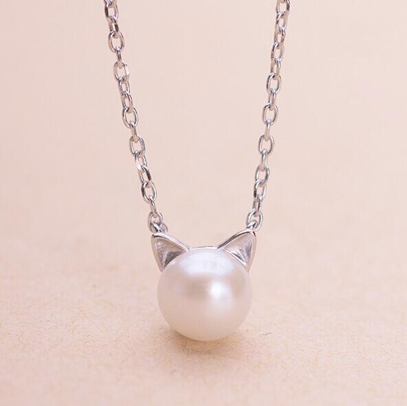 SMJEL New Fashion Cute Cat Simulated Pearl Necklaces & Pendants for Women